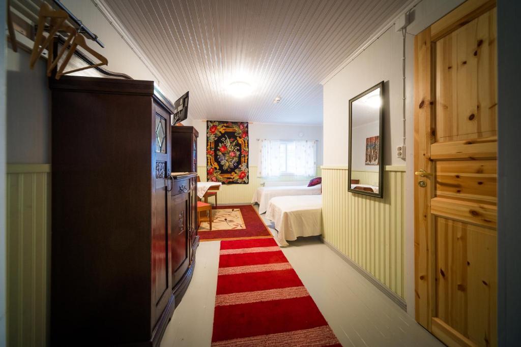 Maentylaen Tila Hotell Närvijoki Rum bild