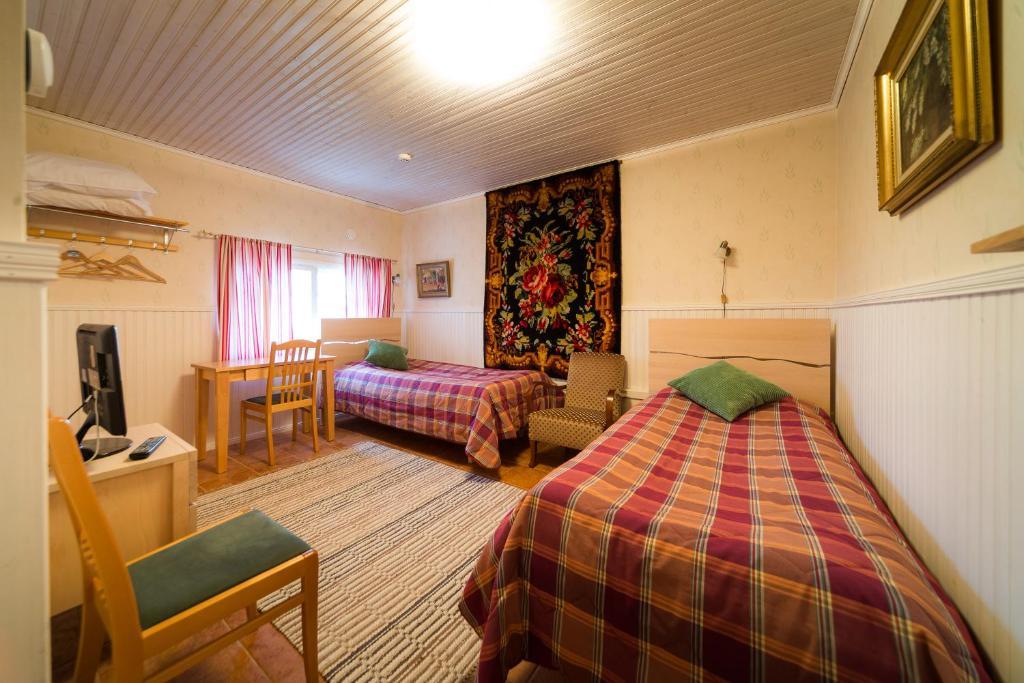 Maentylaen Tila Hotell Närvijoki Rum bild
