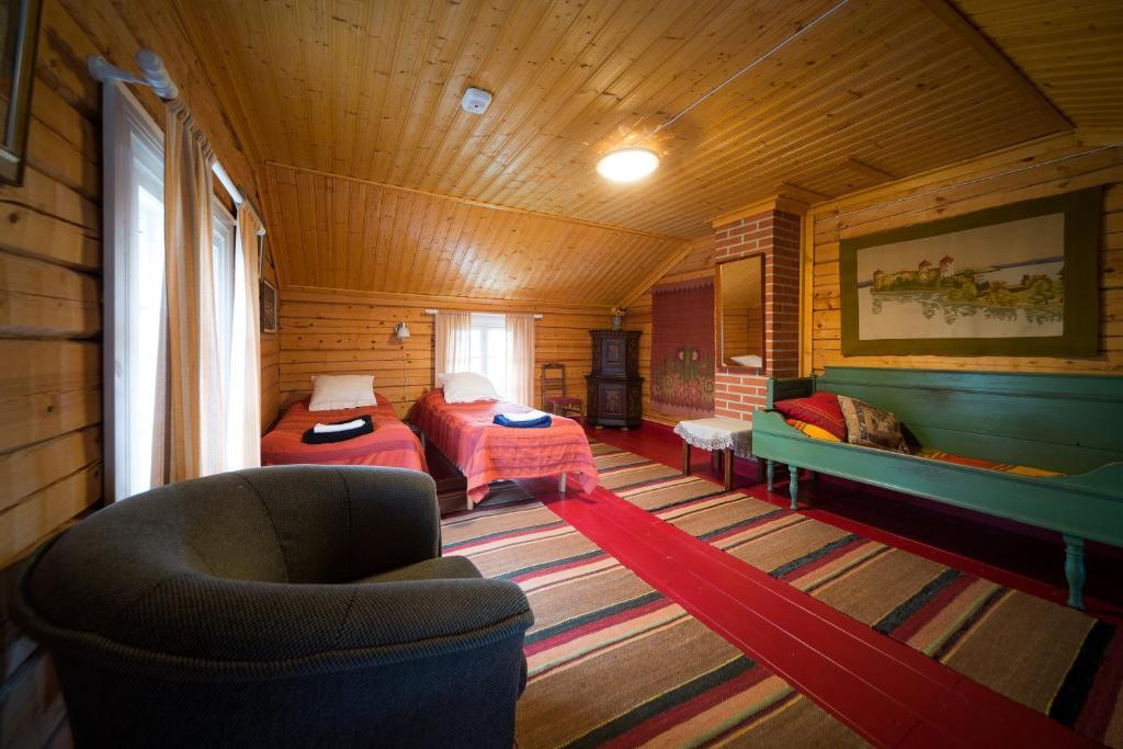 Maentylaen Tila Hotell Närvijoki Rum bild